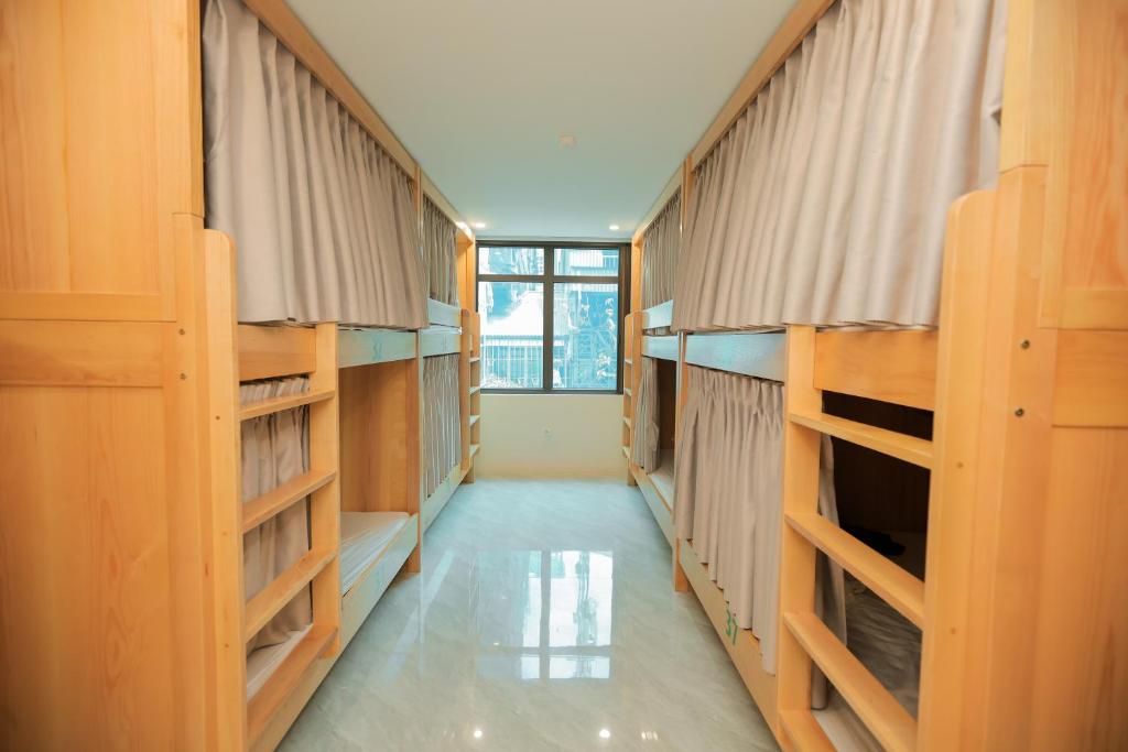 Dorm Room - Add 1
